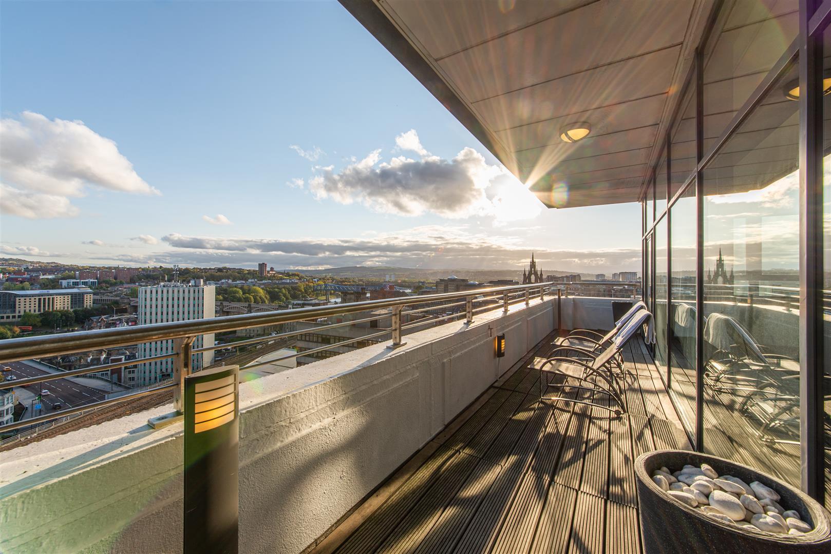 Penthouse 19
