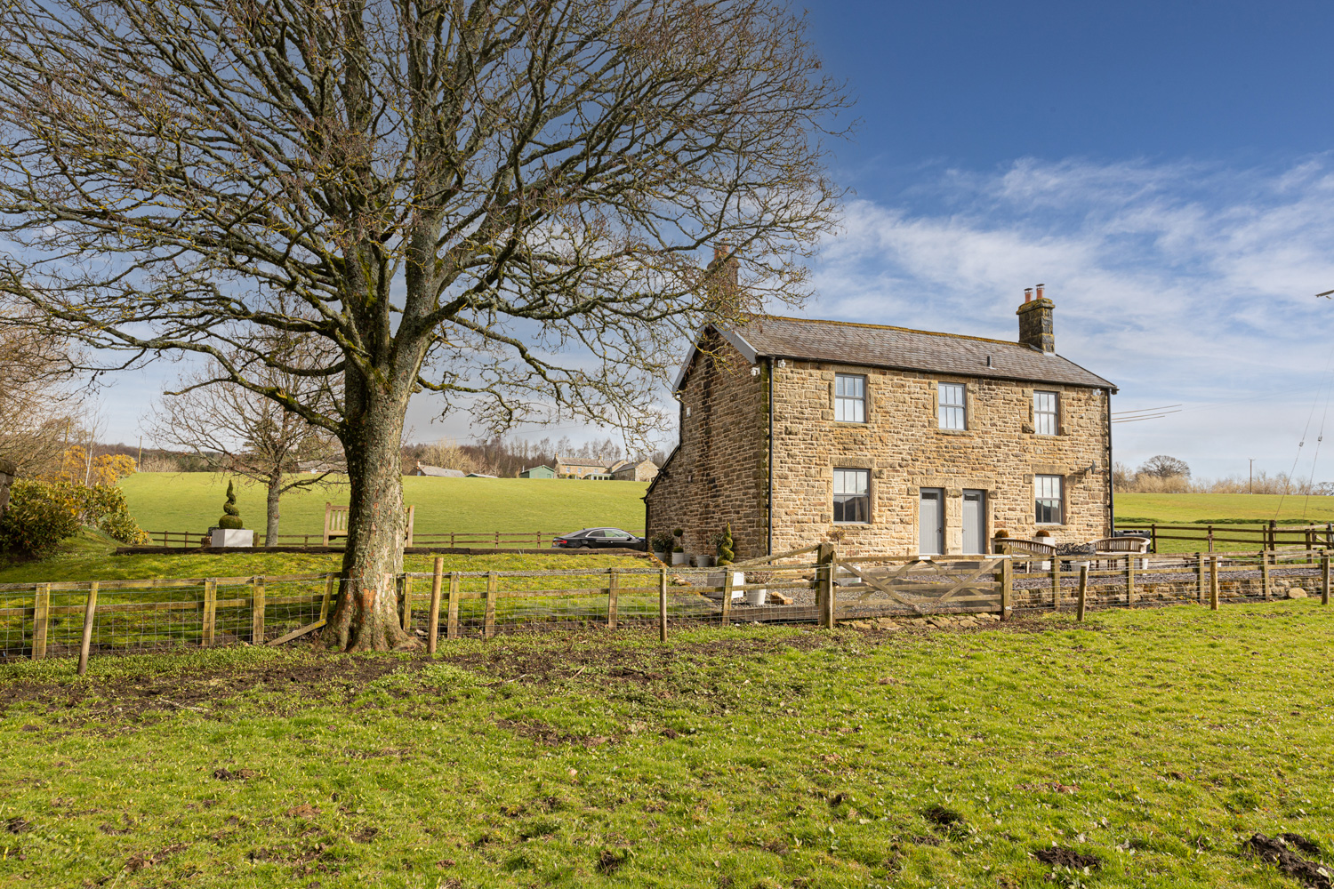Low Donkleywood Cottage