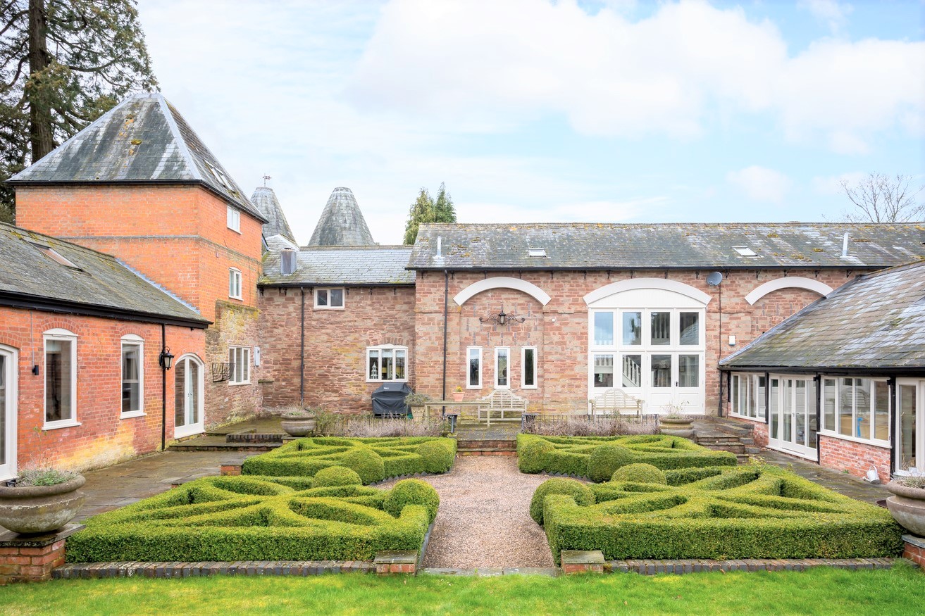 Tedstone House