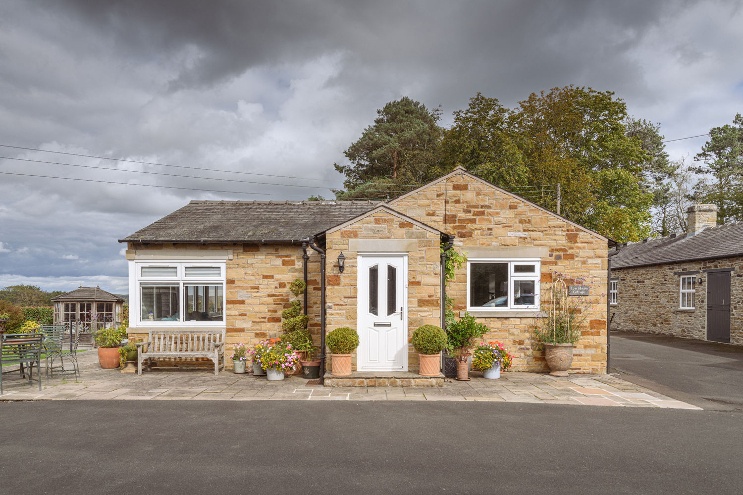 Low House