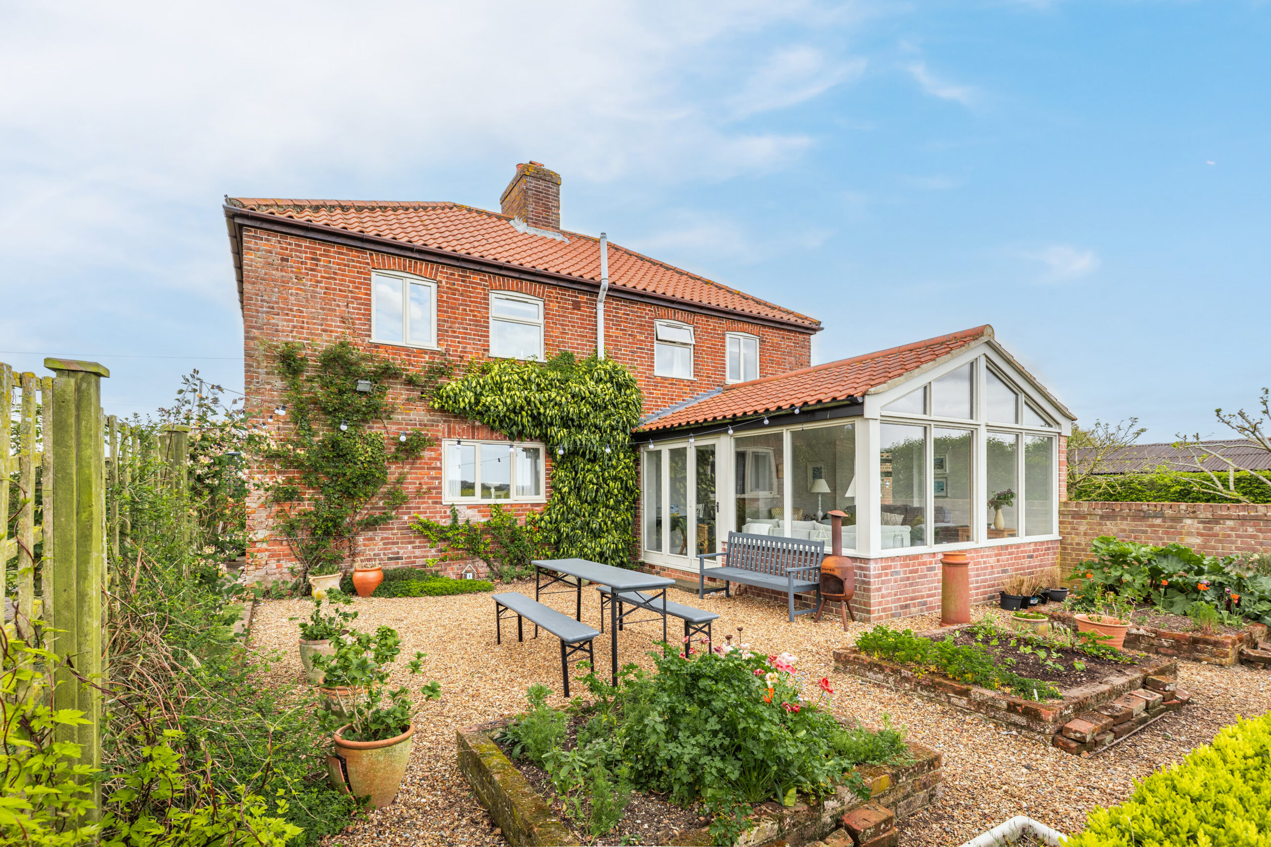 Contage Farm Manor Farm Cottage | Finest