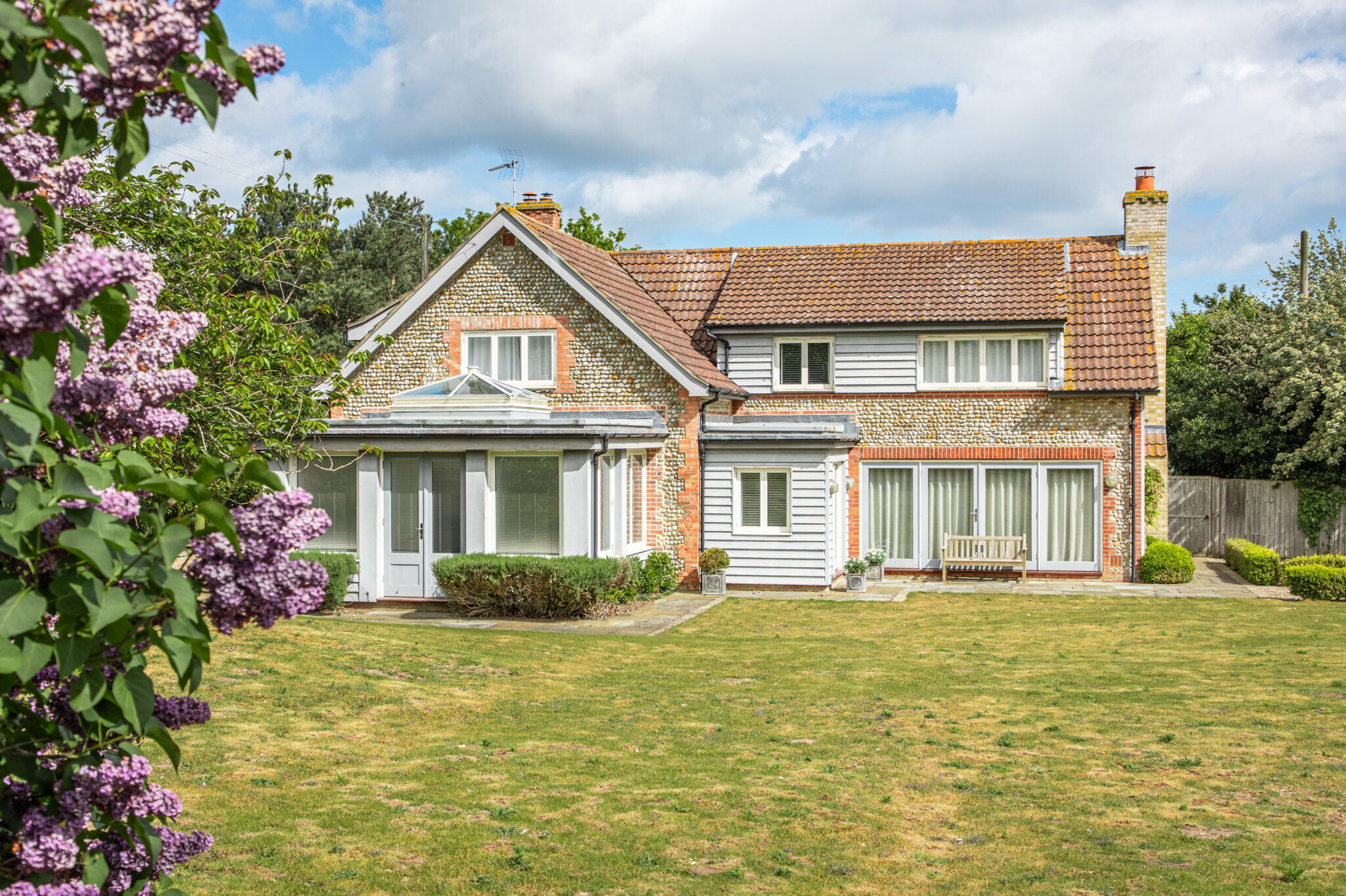 Lark Cottage