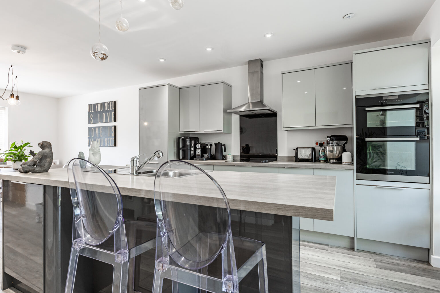 5 Scarfield Lane