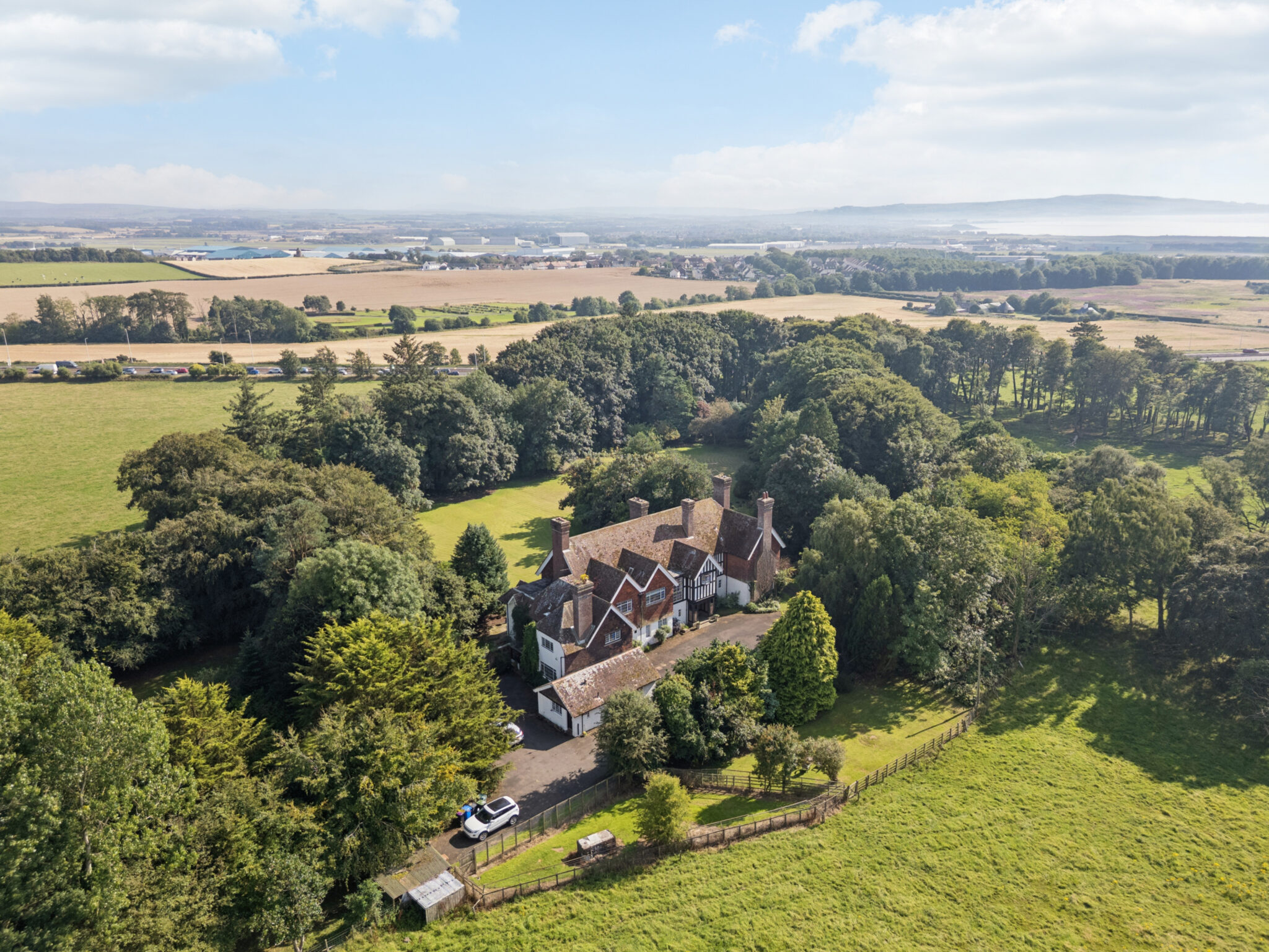 1 Monktonhead House