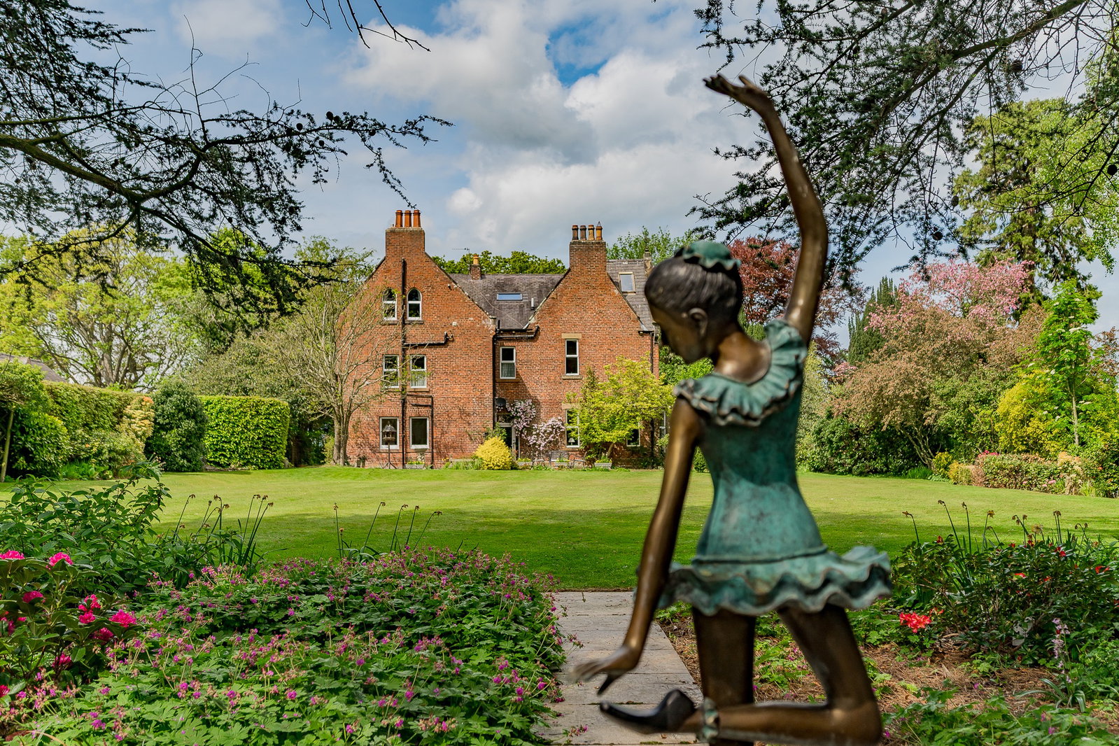 Lambley Bank House