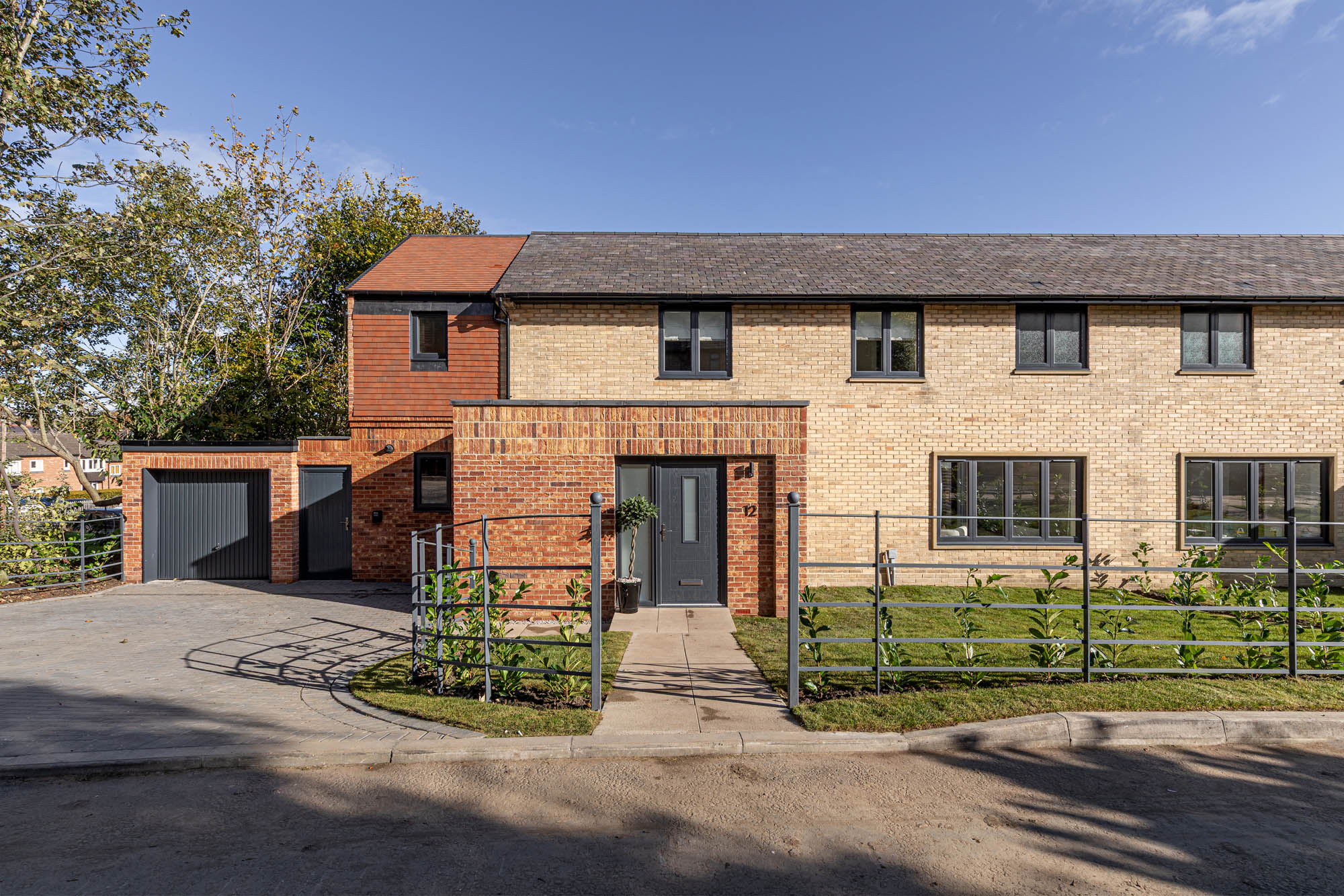 Plot 11